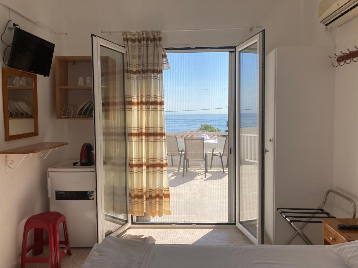 Hotel Galini Poros  Zewnętrze zdjęcie